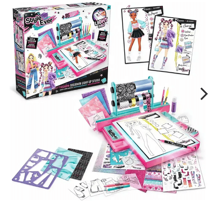 PLAYSET STUDIO DE MODA LUMINOSO “STYLE 4 EVER”